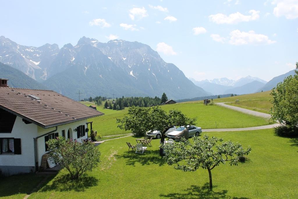 Zum Bergbauer Lejlighed Mittenwald Eksteriør billede