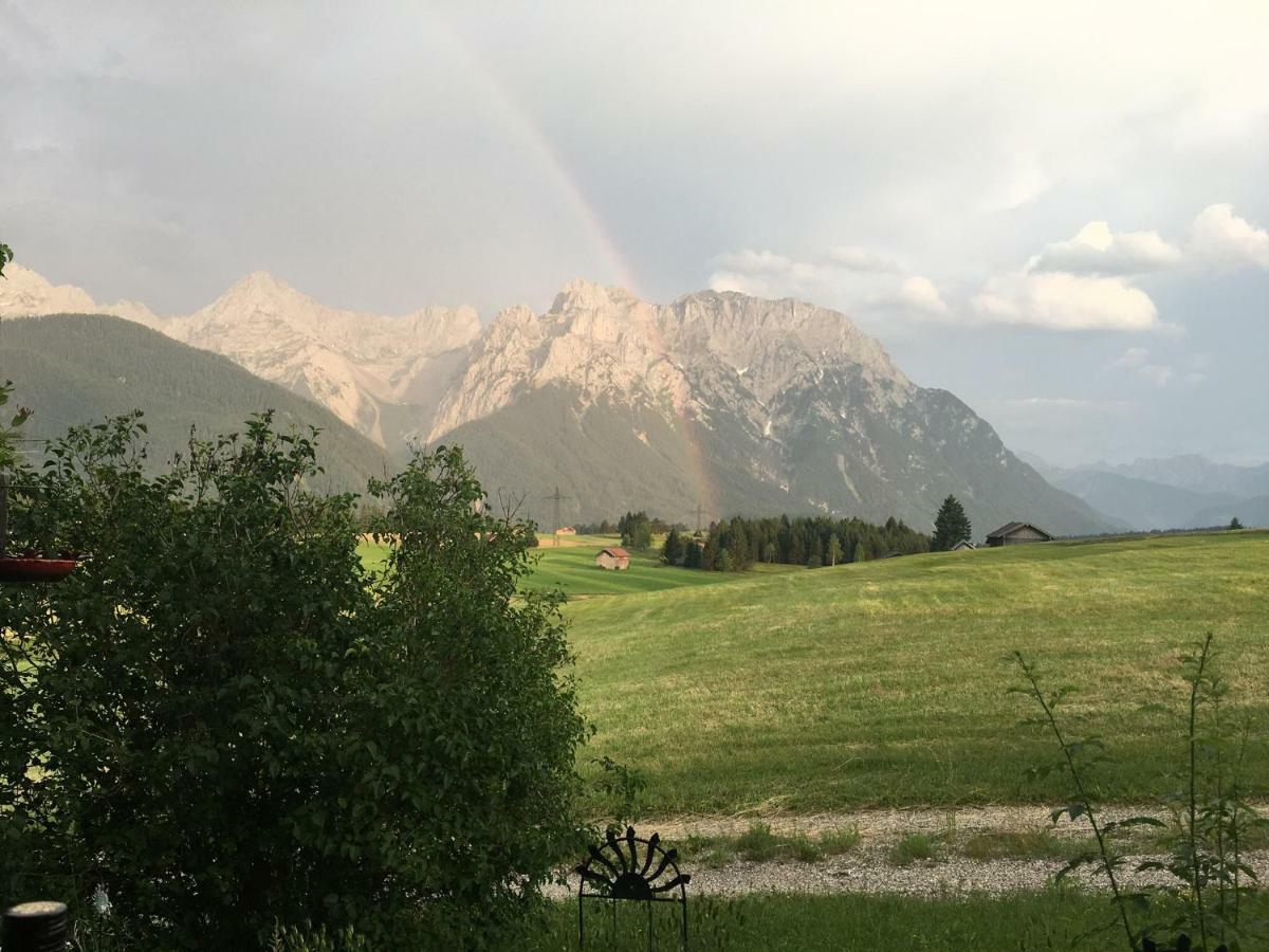 Zum Bergbauer Lejlighed Mittenwald Eksteriør billede